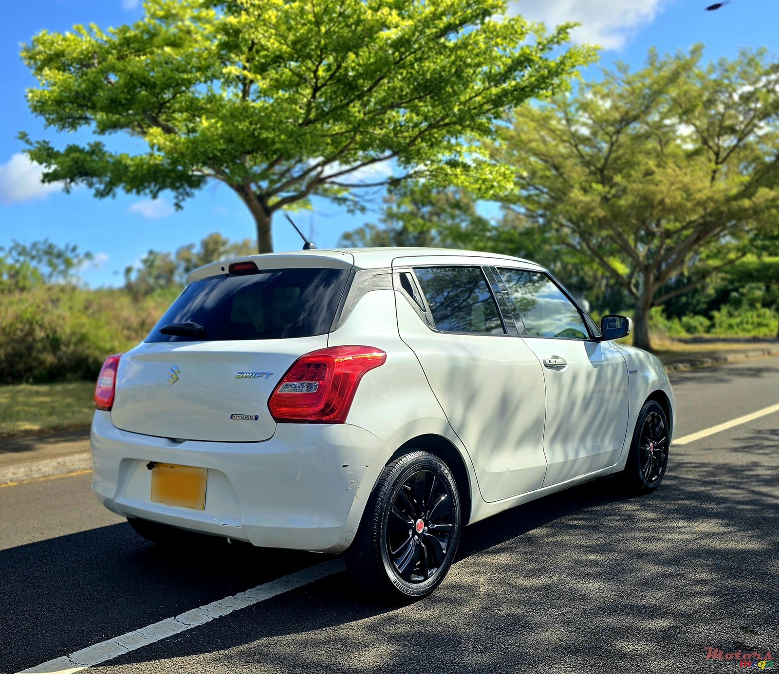 2017' Suzuki Swift Special Edition photo #4