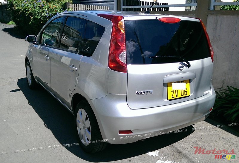 2006' Nissan Note photo #2
