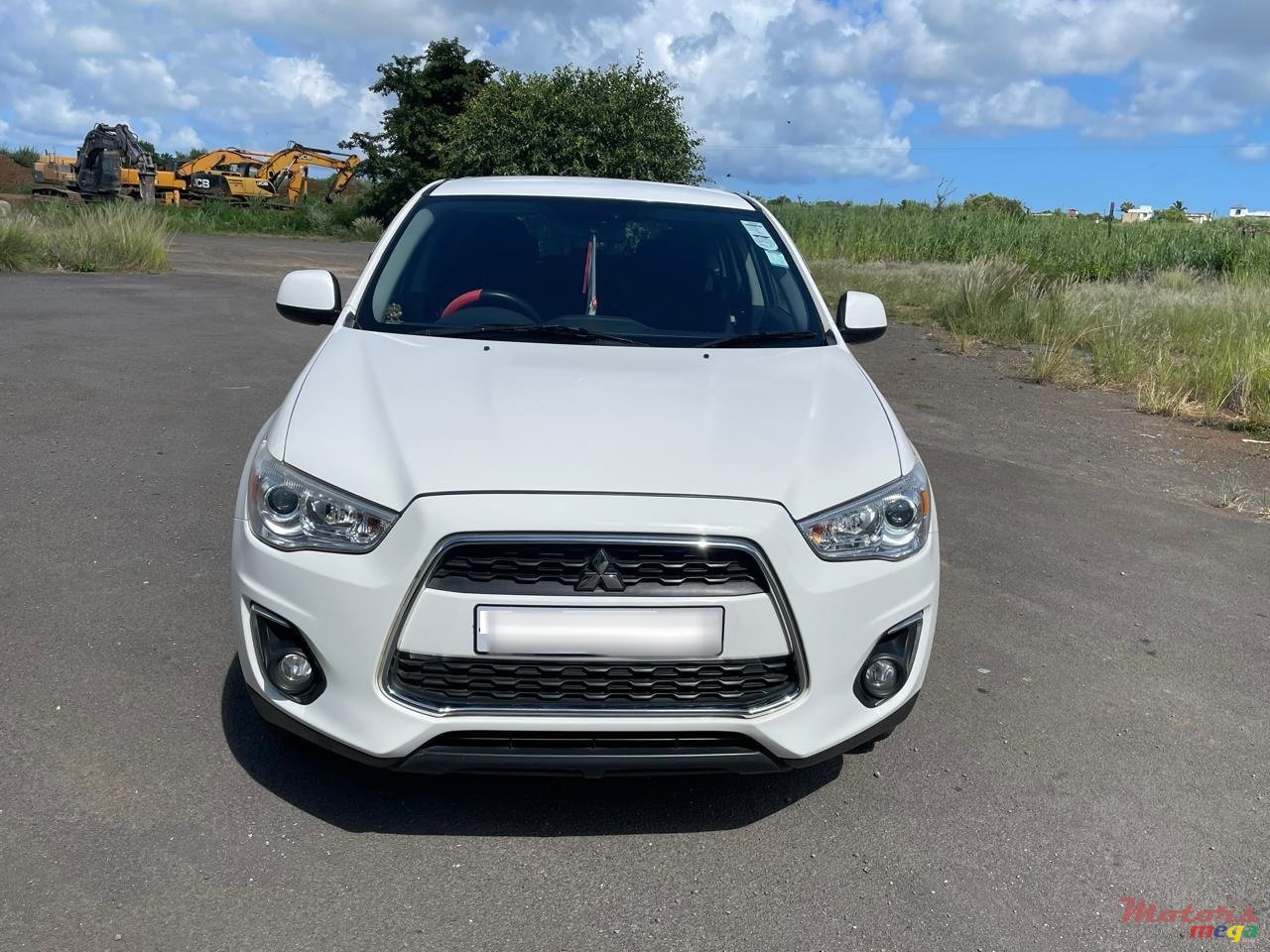 2015' Mitsubishi ASX photo #4