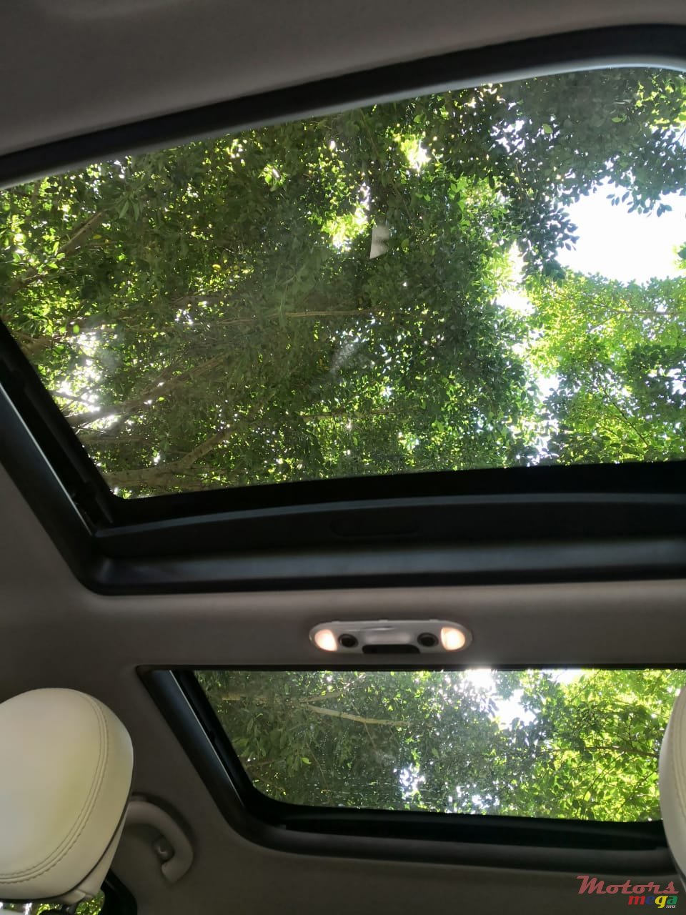 2016' MINI Cooper Clubman photo #6