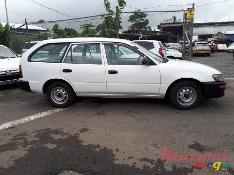 1997' Toyota Corolla photo #1