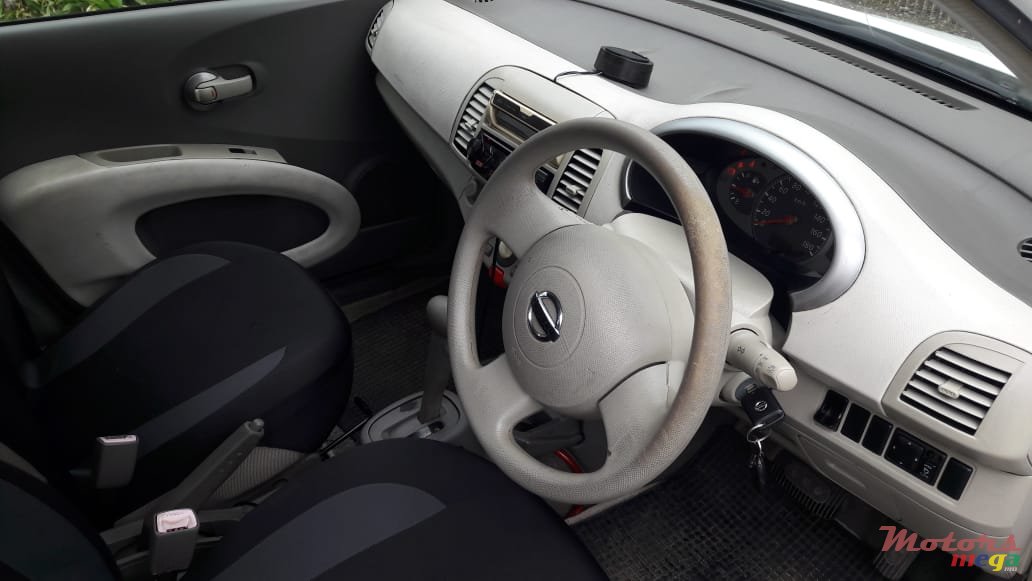 2005' Nissan March photo #3