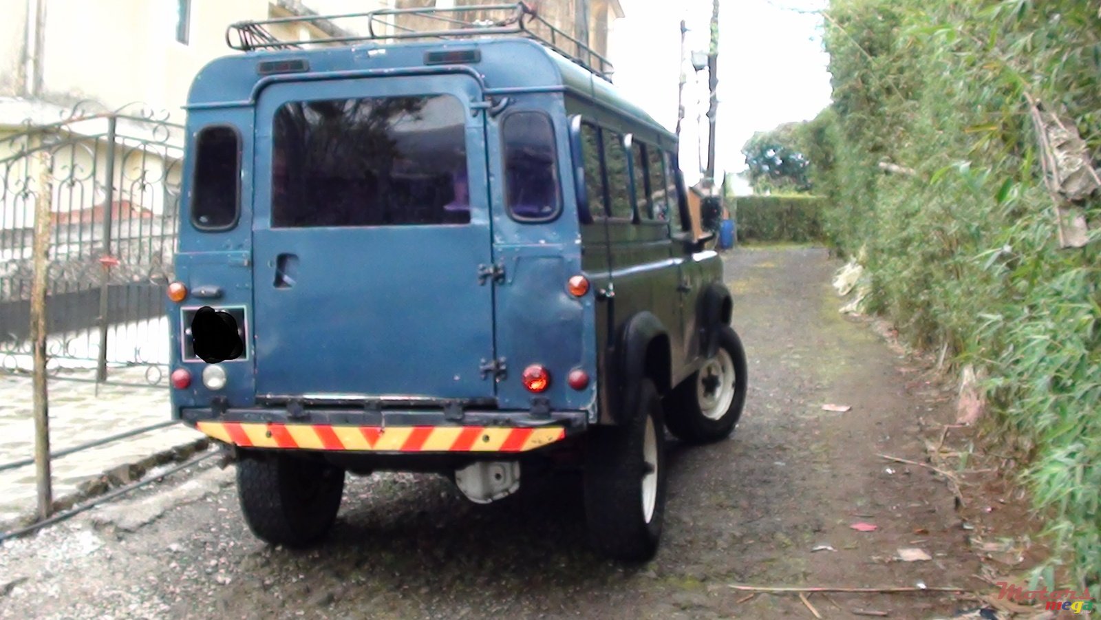 1987' Land Rover Defender 110 photo #5