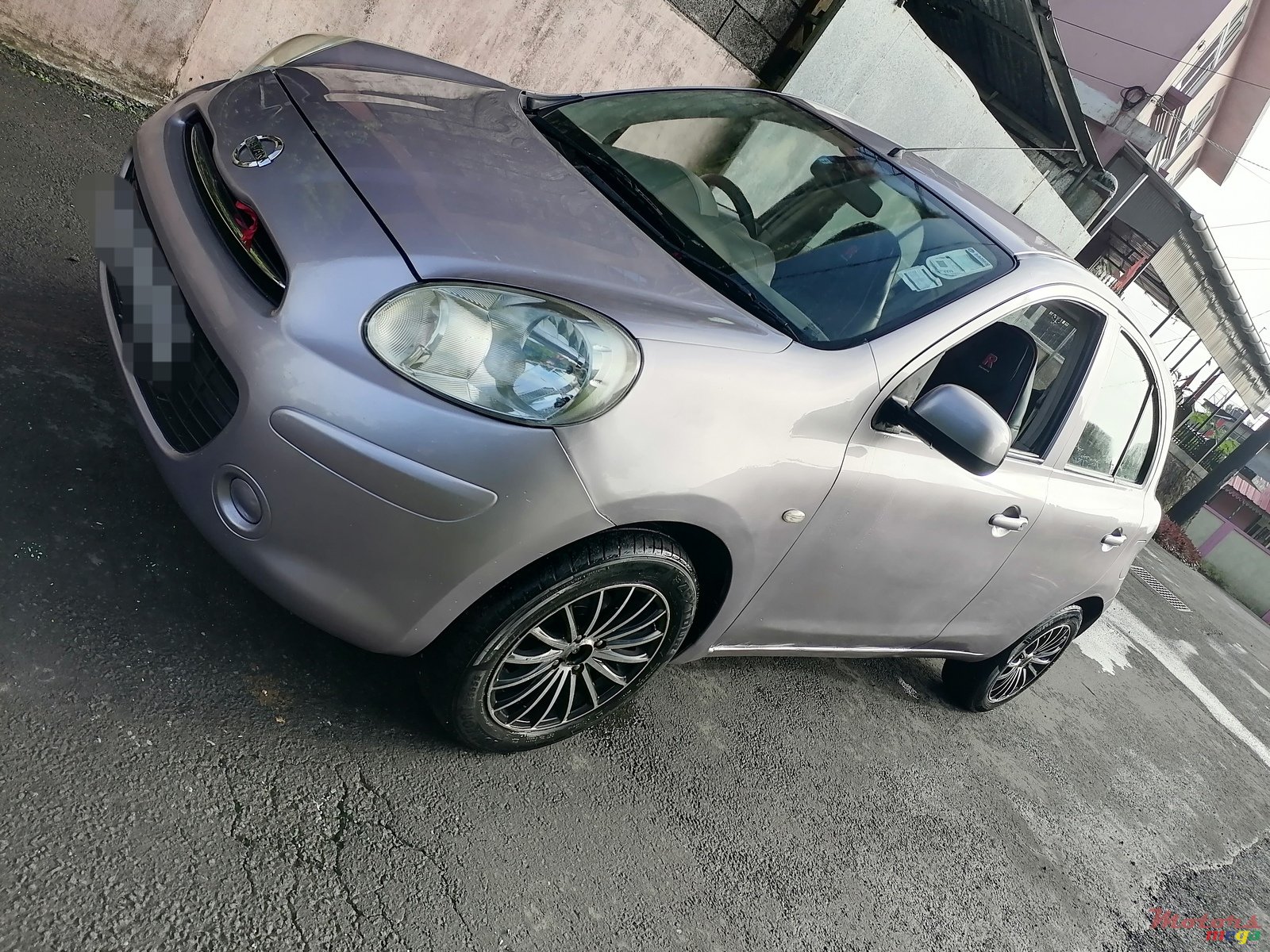 2011' Nissan March photo #2