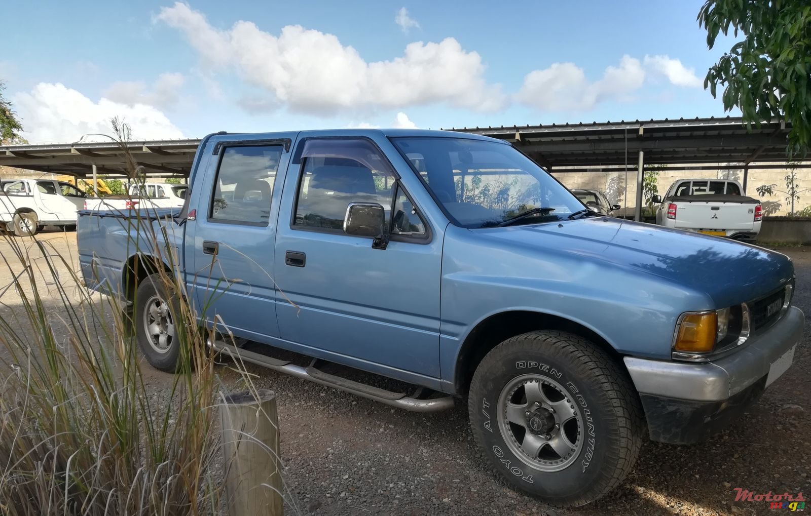 1998' Isuzu Rodeo Recon photo #1
