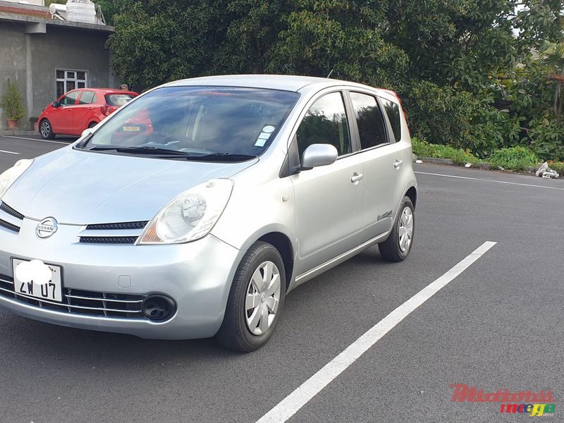 2007' Nissan Note photo #1