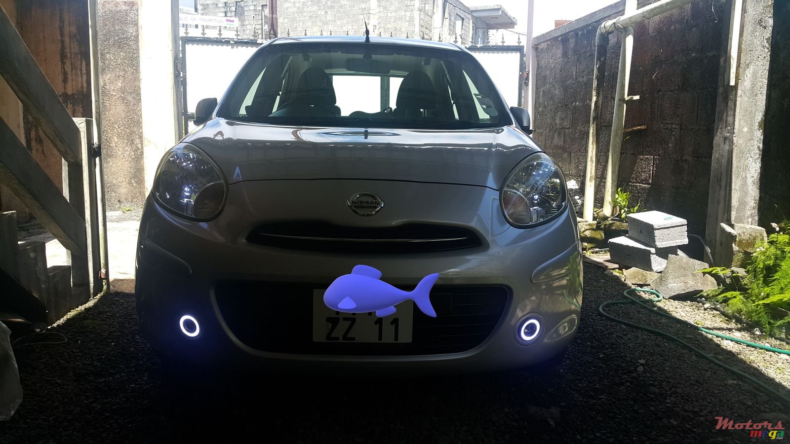 2011' Nissan March photo #1