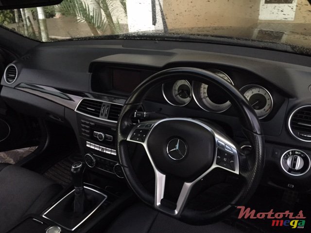 2013' Mercedes-Benz AMG photo #3