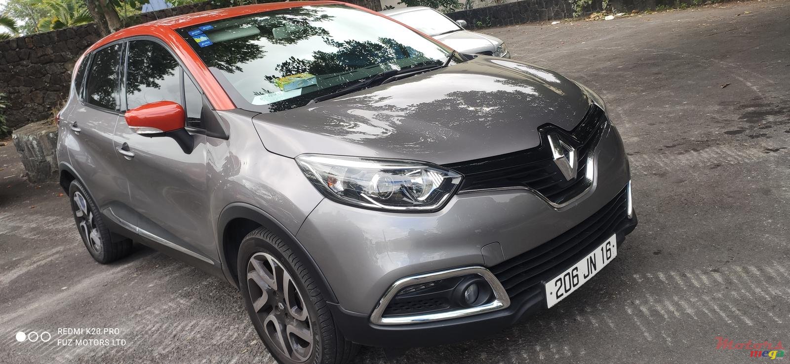 2016' Renault Captur Turbo photo #1