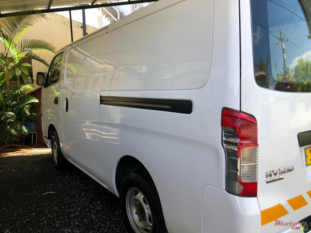 2014' Nissan urvan photo #6