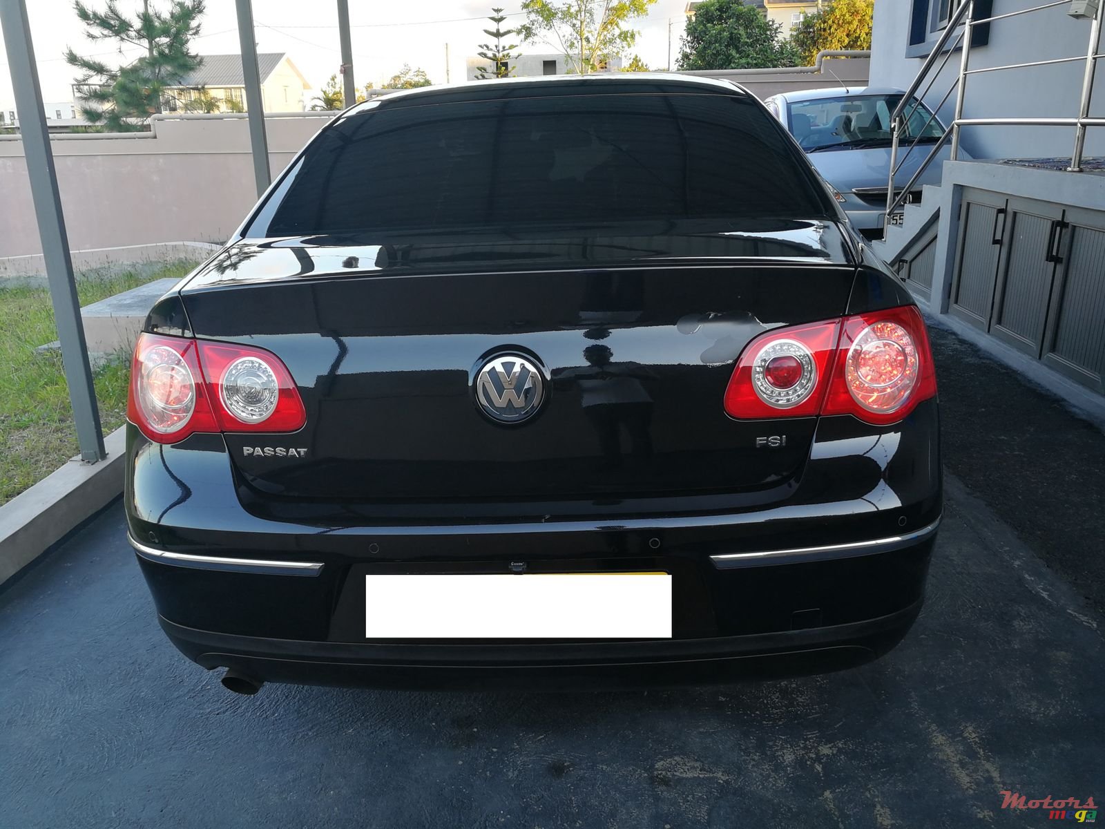 2008' Volkswagen Passat B6 photo #3