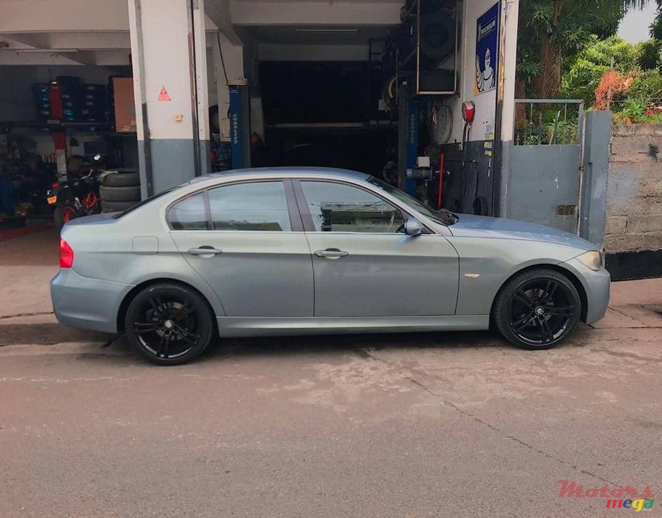 2007' BMW 325 photo #2