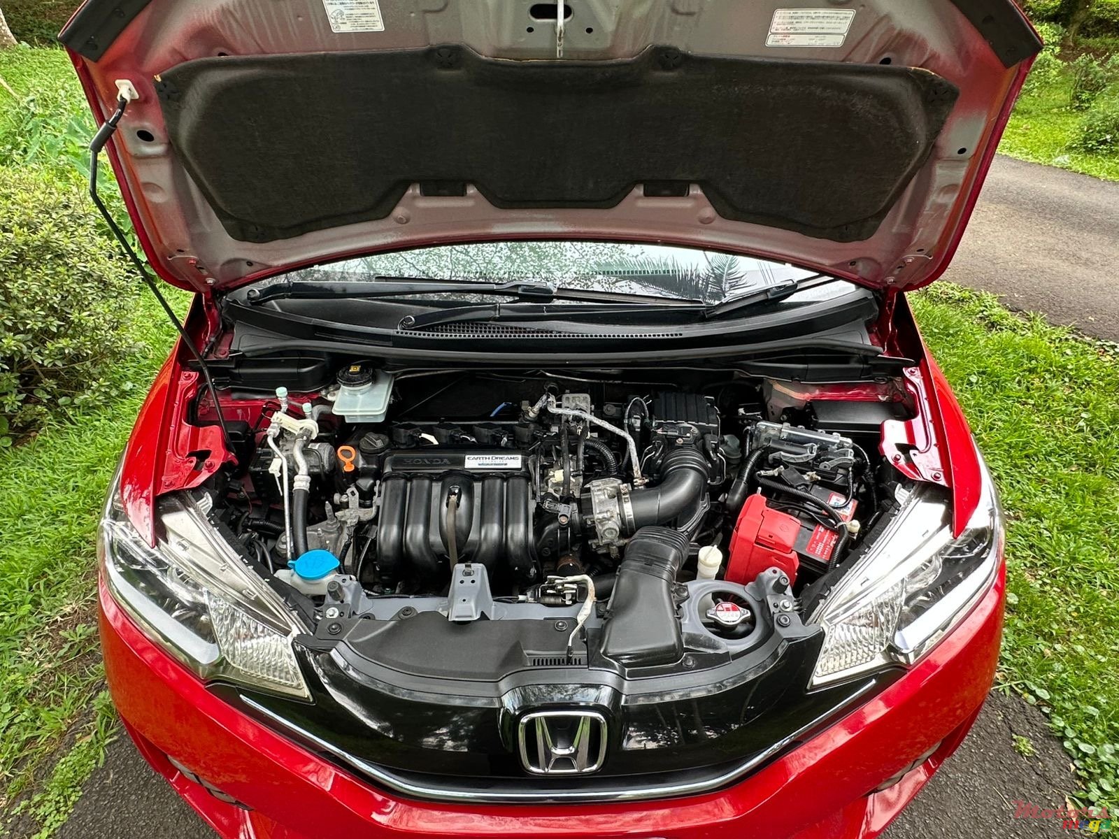 2014' Honda Fit hybrid photo #5