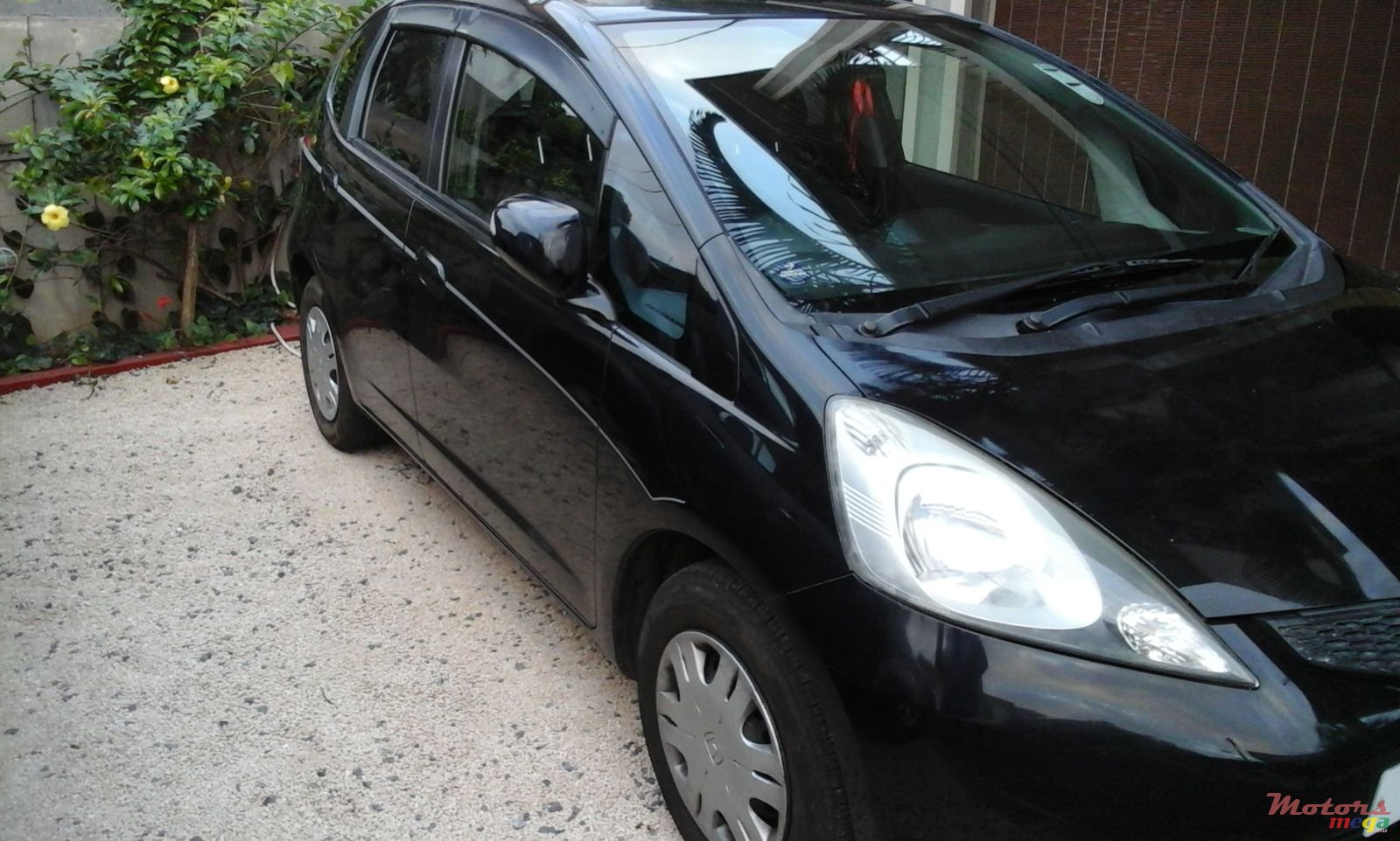 2009' Honda Fit photo #1