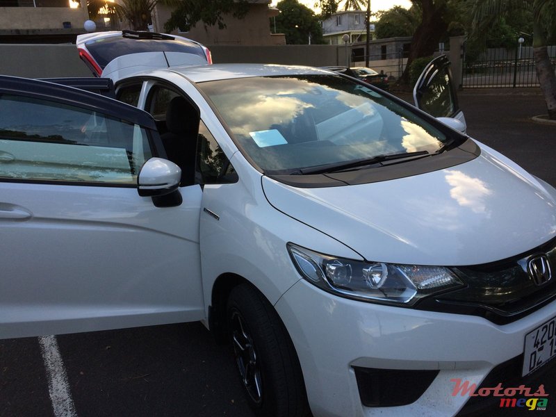 2015' Honda Fit photo #5