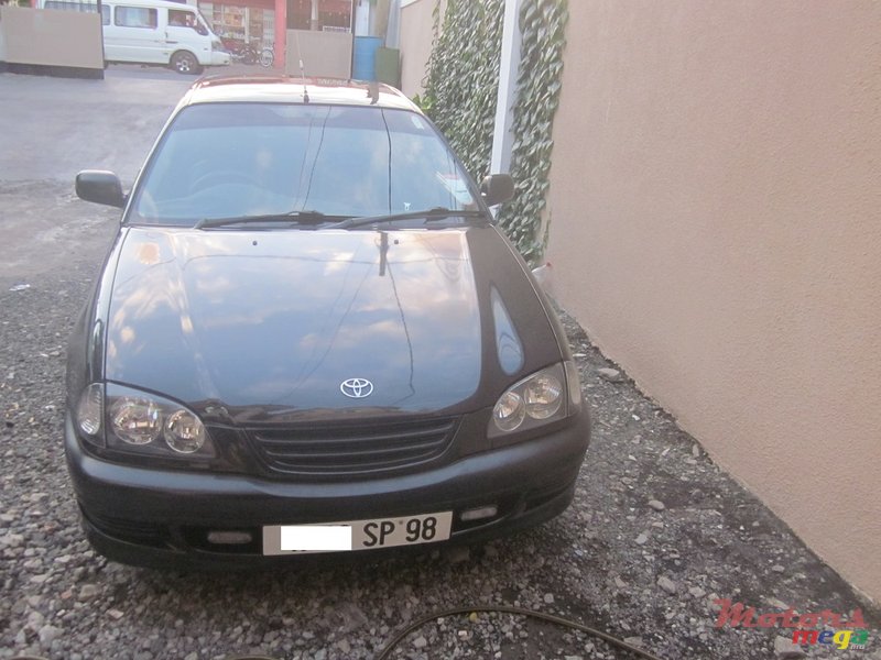 1998' Toyota Corona Avensis GLI photo #5