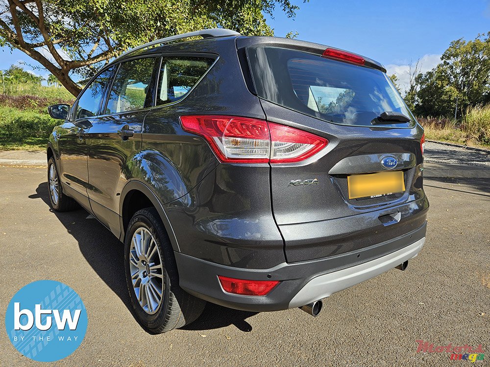 2016' Ford Kuga photo #2