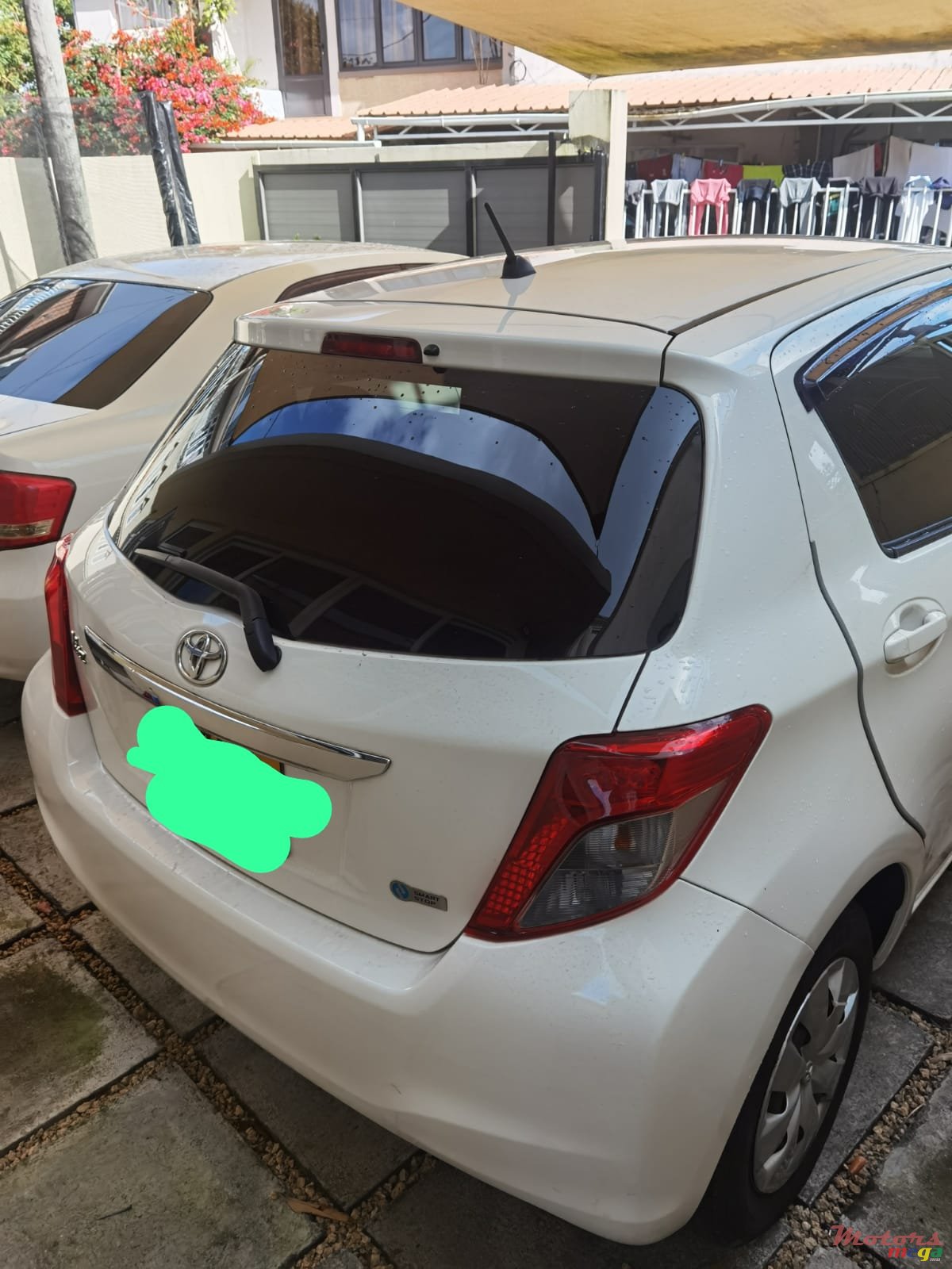 2012' Toyota Vitz photo #6