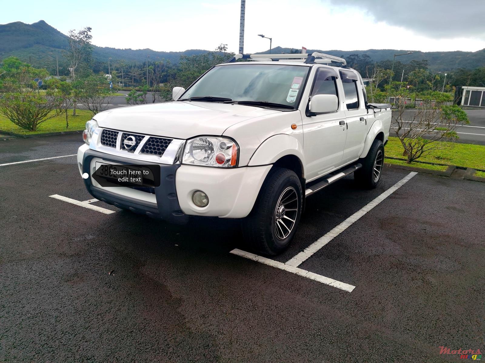 2008' Nissan Hardbody photo #2