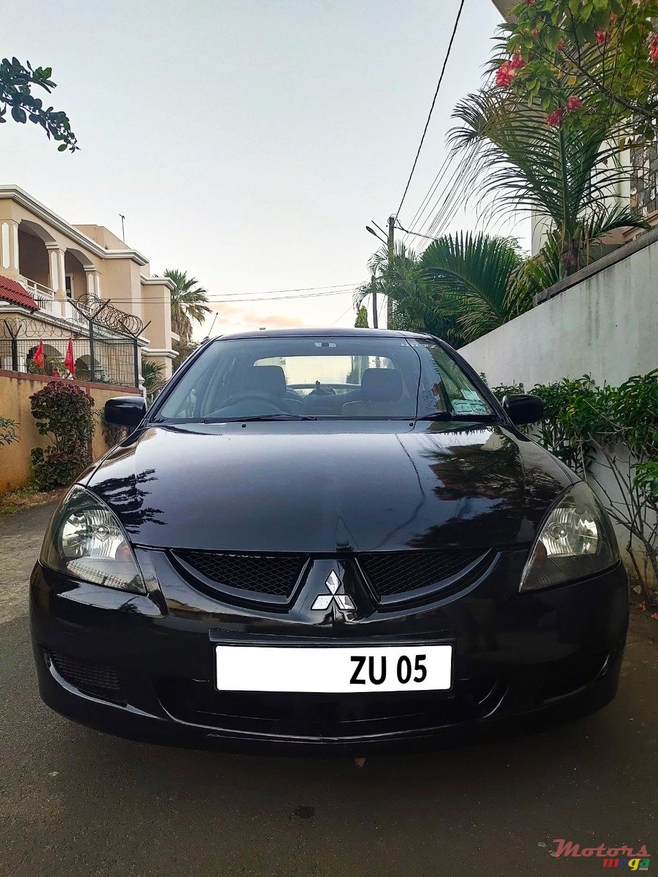 2005' Mitsubishi Lancer photo #7