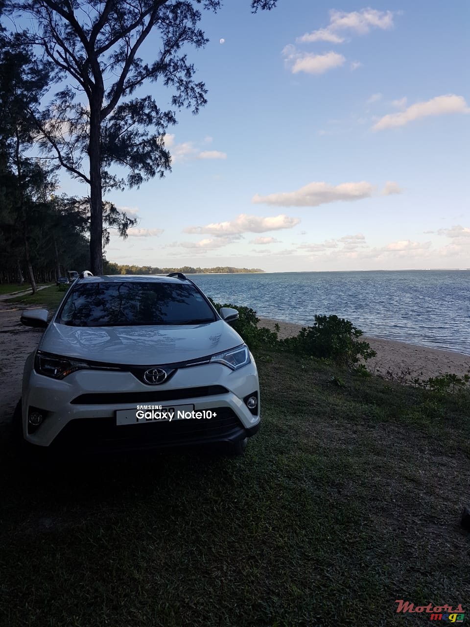 2016' Toyota photo #1