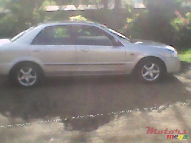 1999' Mazda 323 glx photo #4