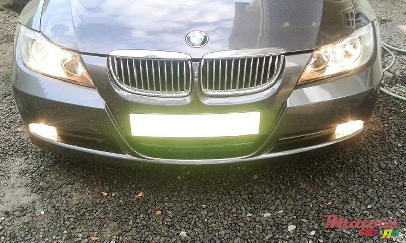 2005' BMW 320 E90 photo #5