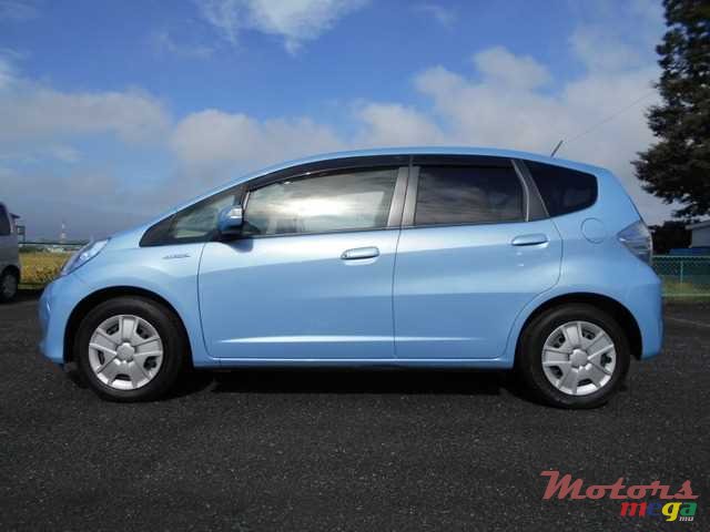 2013' Honda Fit photo #1