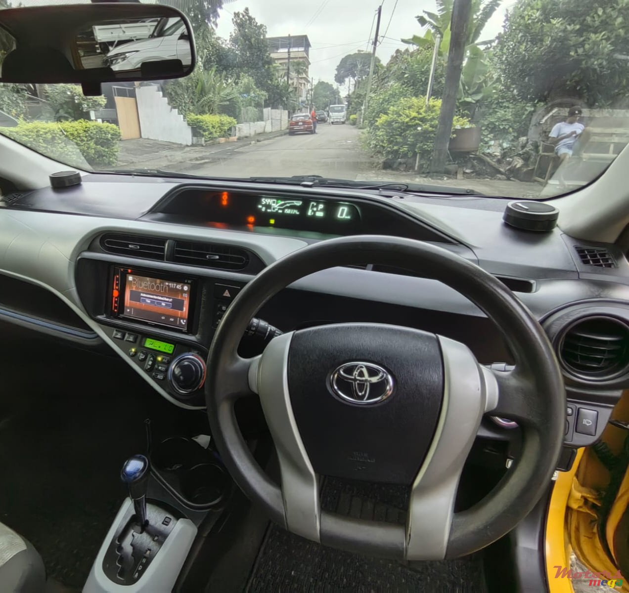 2014' Toyota Aqua photo #7