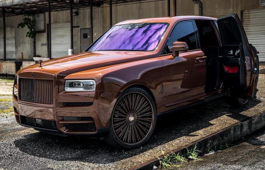 Rolls-Royce Cullinan RS Black Badge Dressed in Satin Nutella Isn't Spreadable on 26s