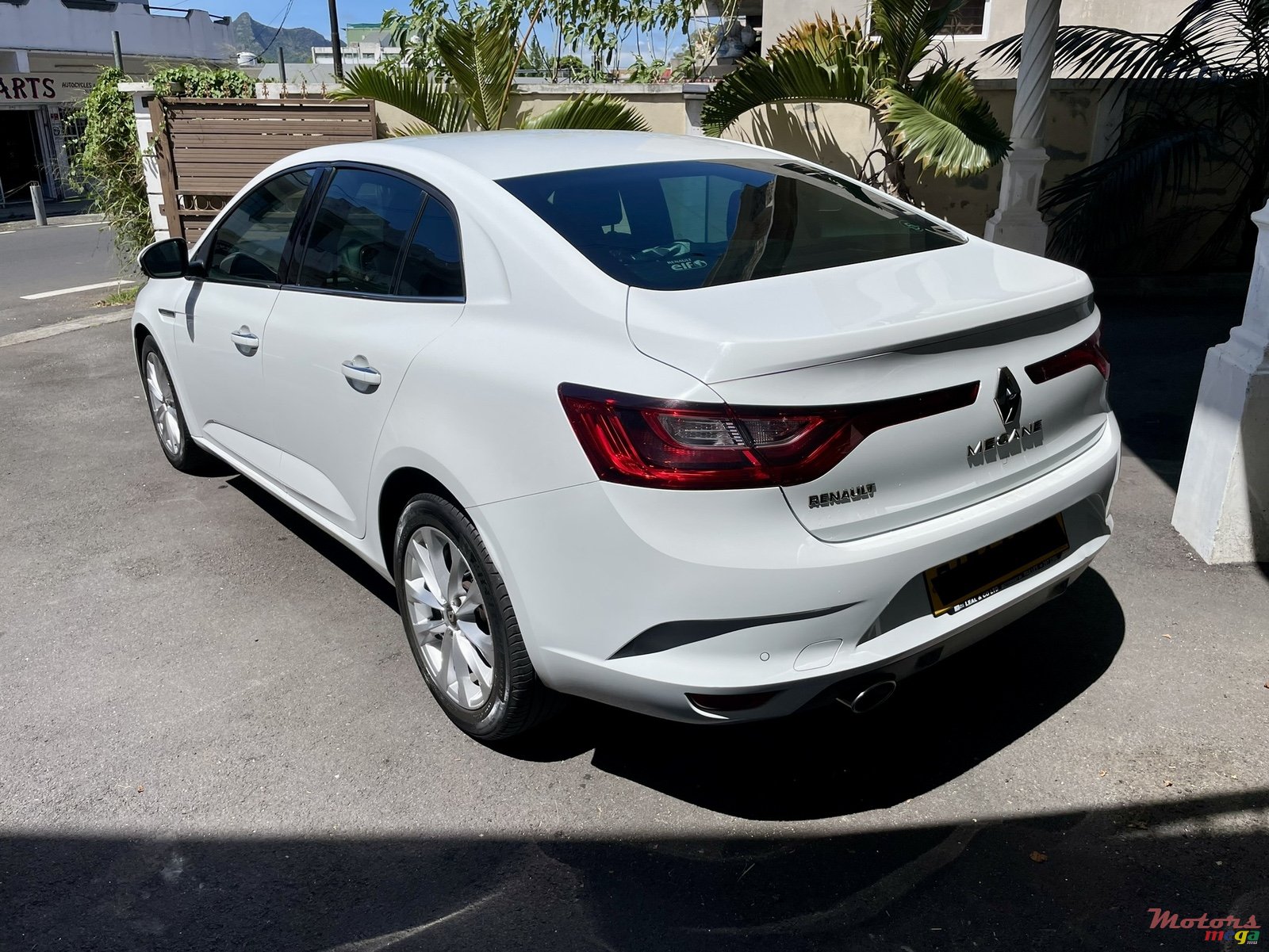 2018' Renault Megane photo #3