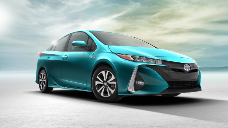 Toyota Prius Plug-In delayed for Japanese market