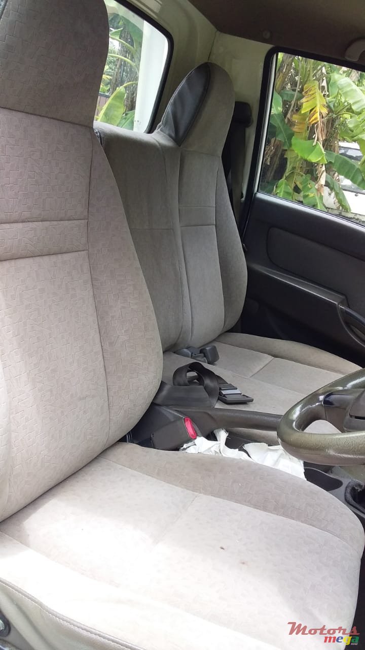 2016' Hyundai H 100 photo #7