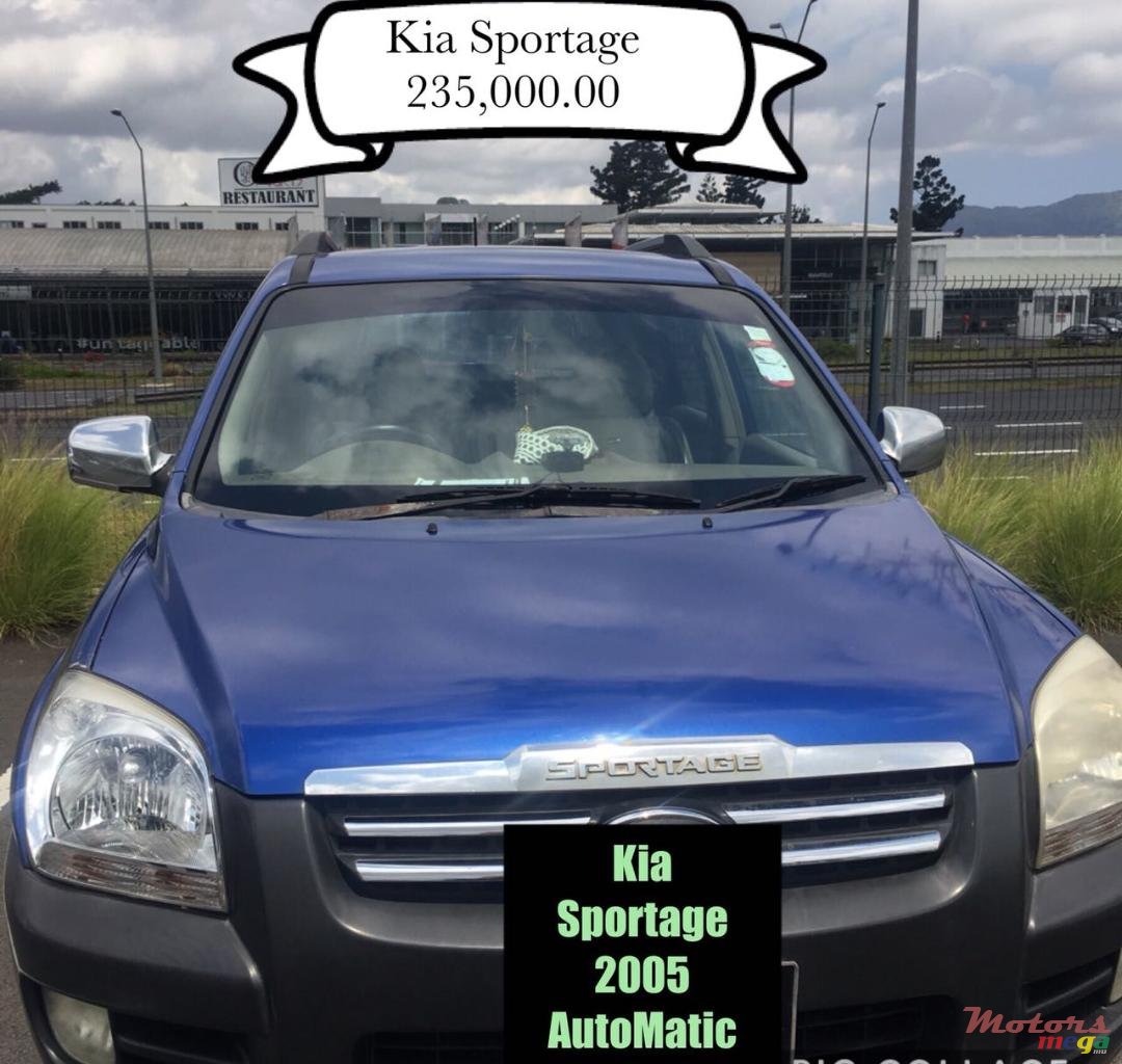 2005' Kia Sportage photo #2