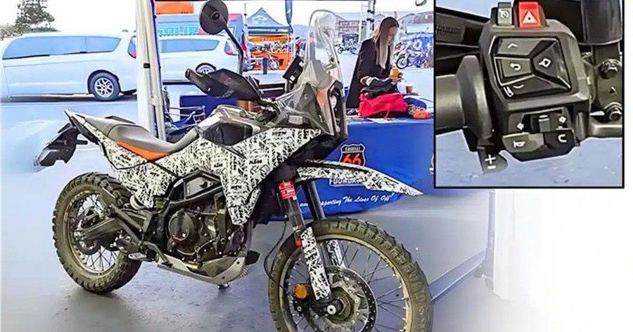 La KTM 390 Adventure R 2025 sera équipée d'un régulateur de vitesse