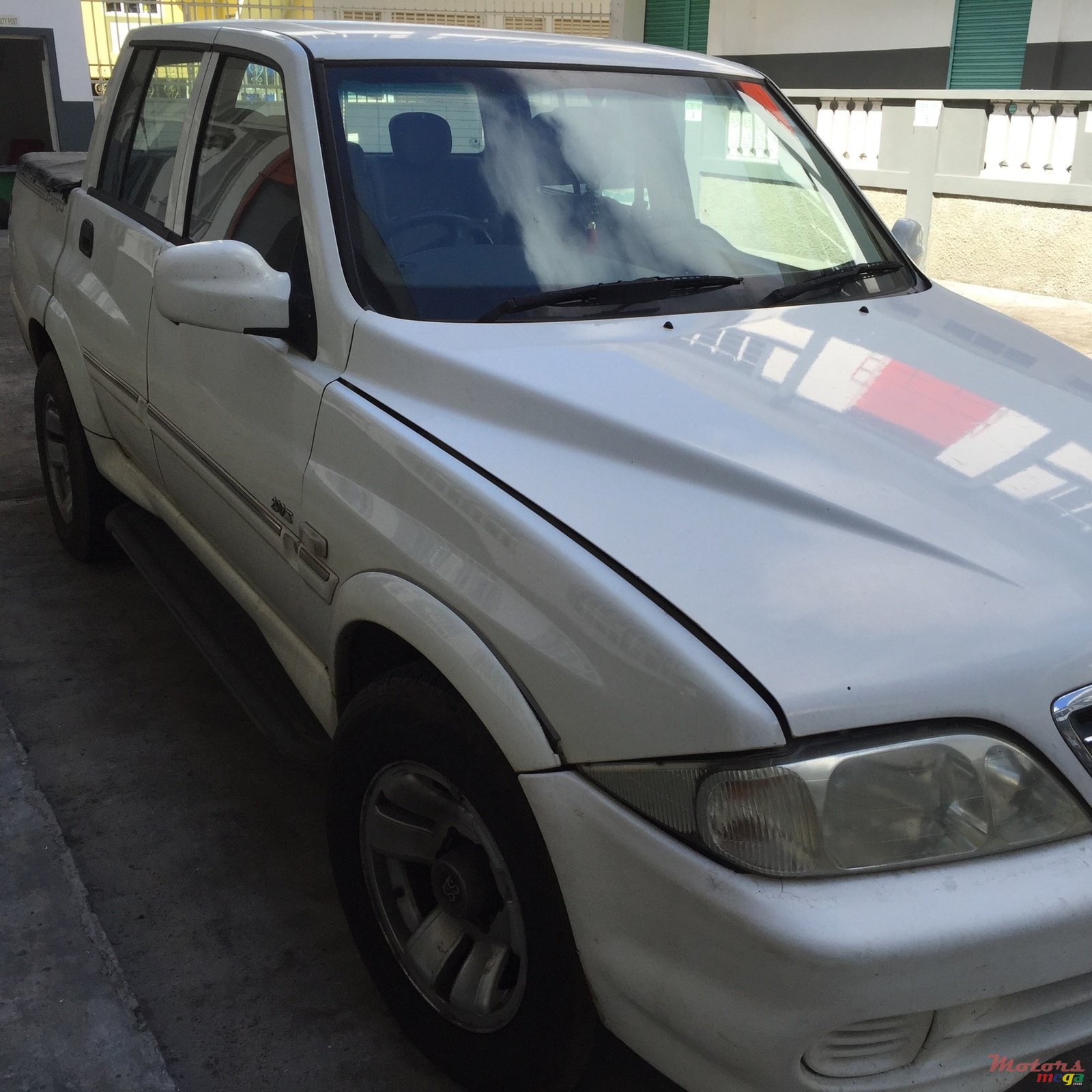 2007' SsangYong Musso Sport double cabine 4X2 photo #2