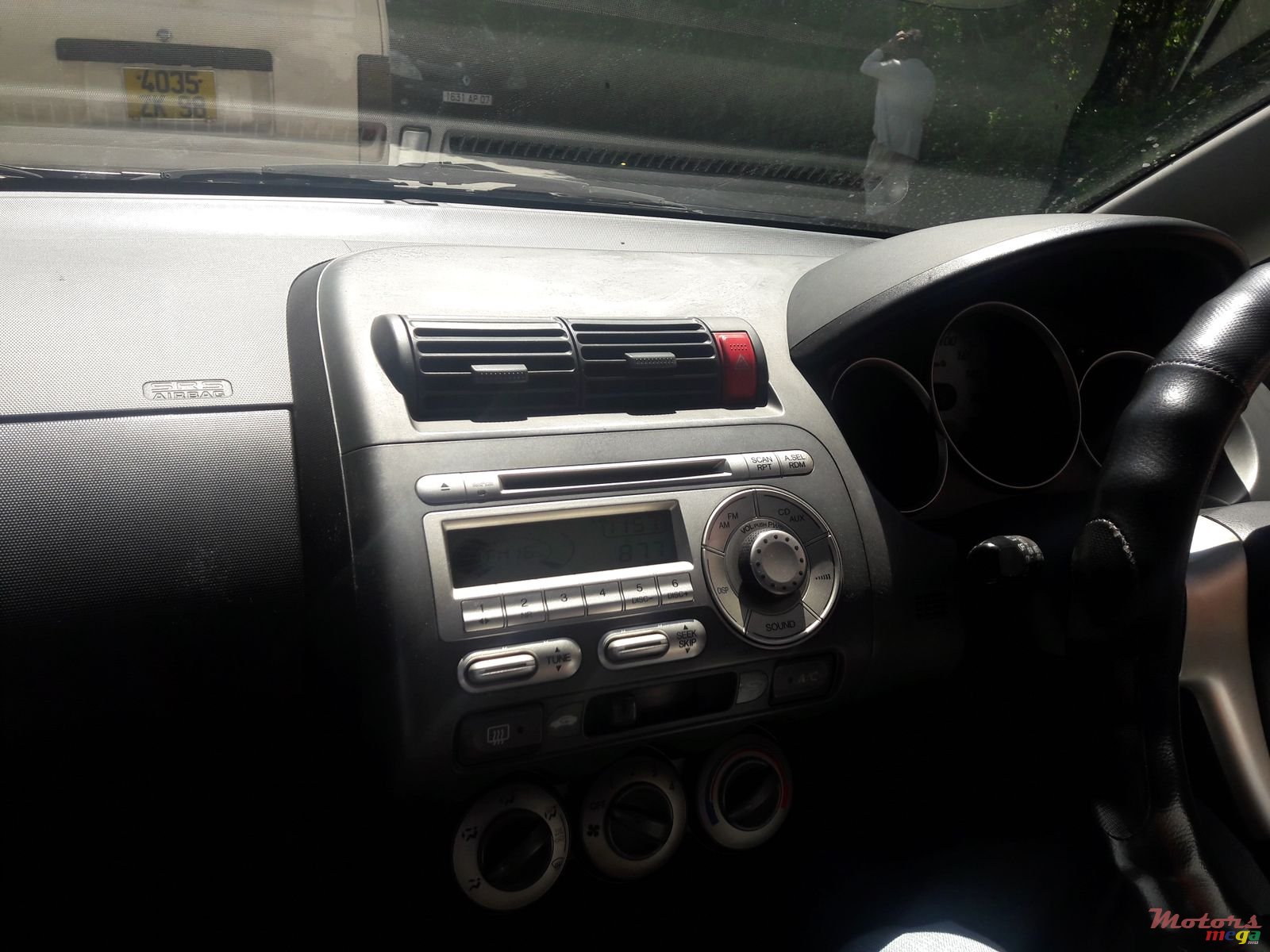 2005' Honda Fit photo #4