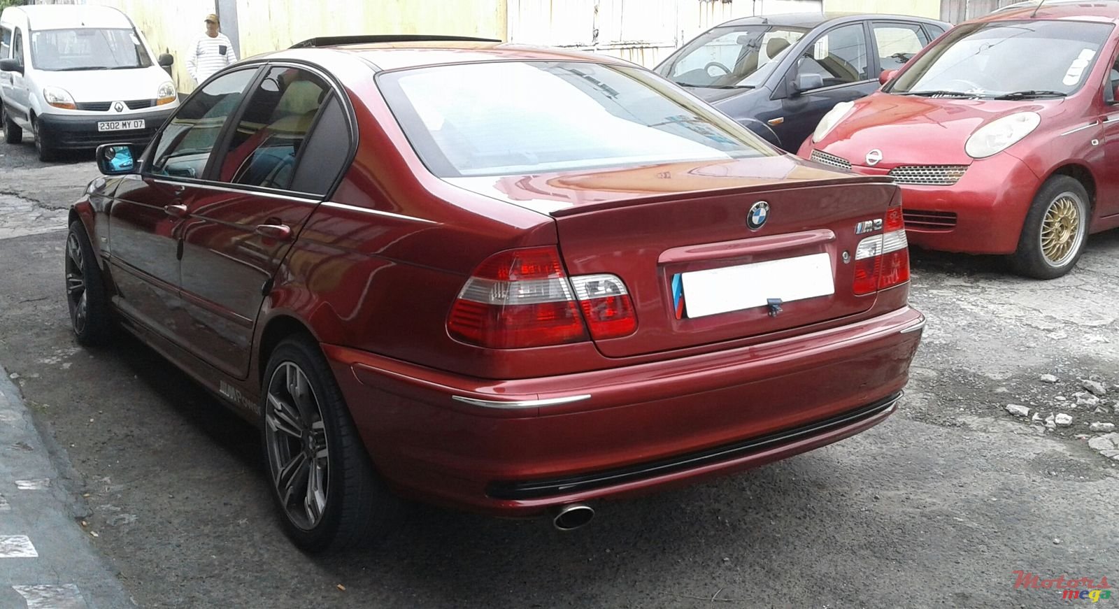 2000' BMW 3 Series Sedan 318i photo #2