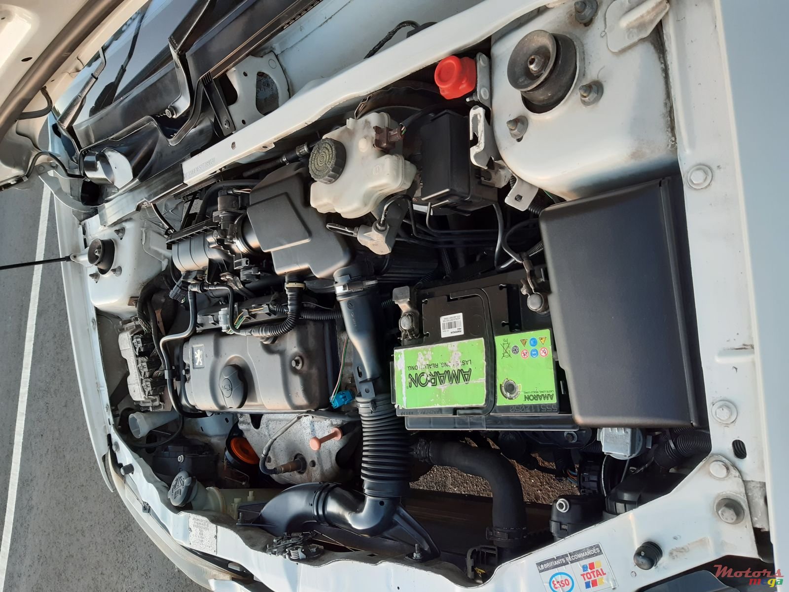 2004' Peugeot 106 photo #6