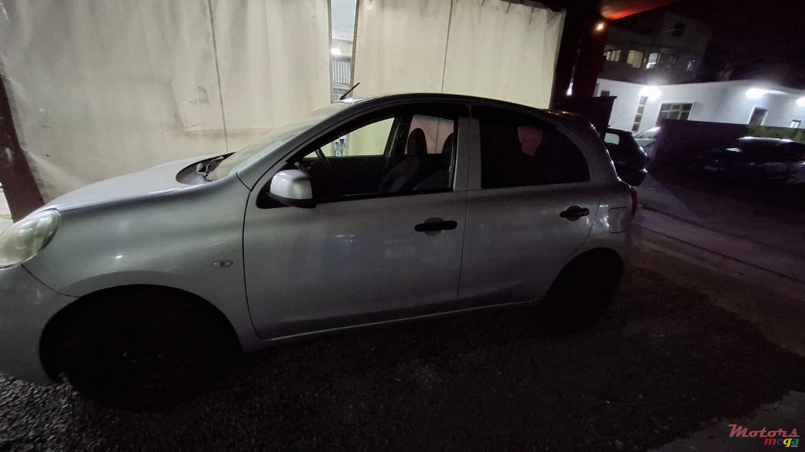 2015' Nissan March photo #3