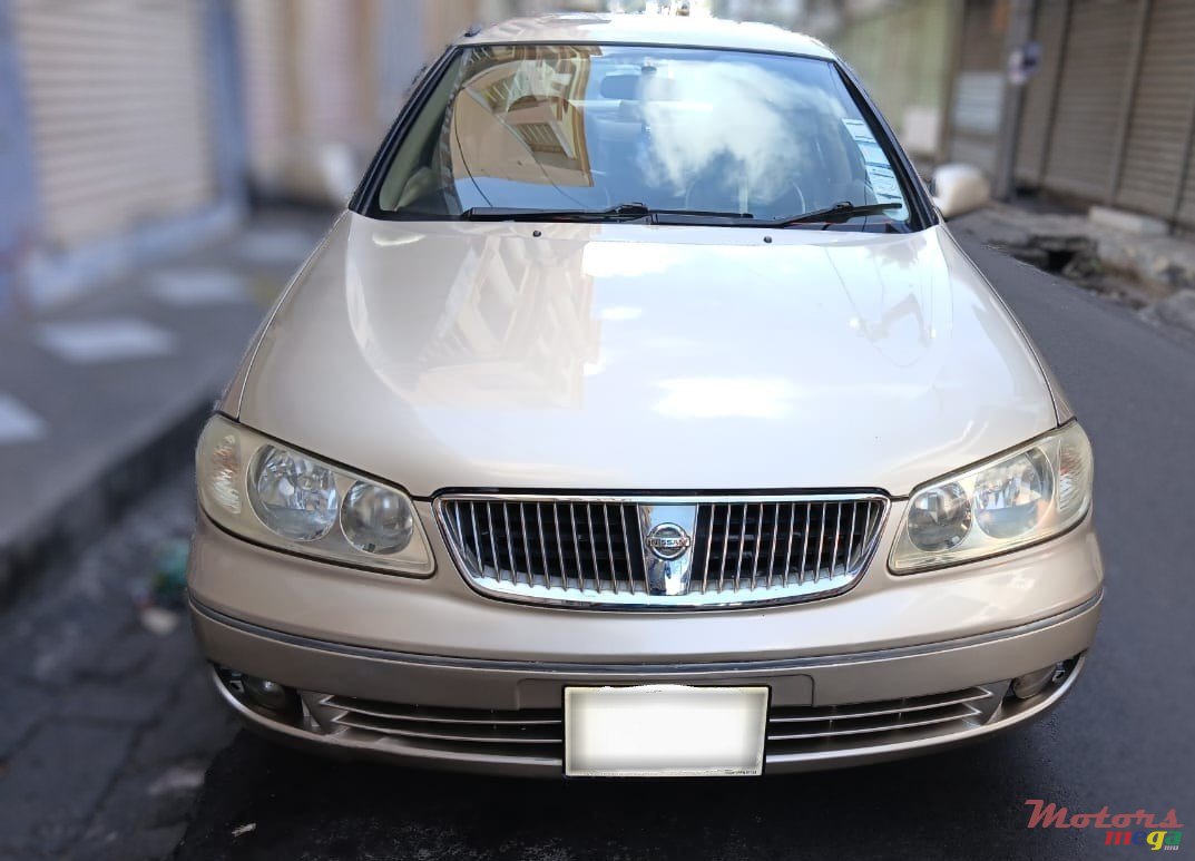 2003' Nissan photo #1