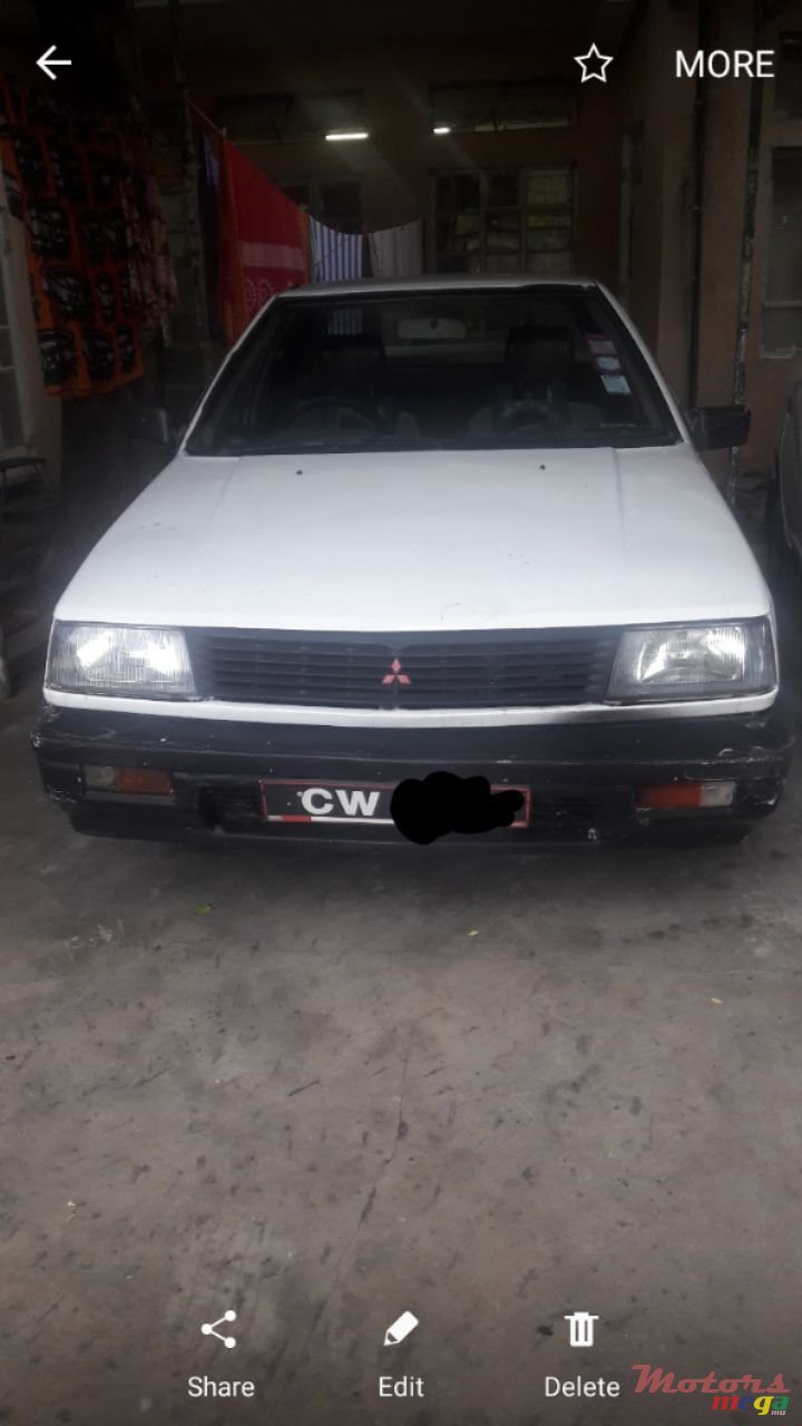 1988' Mitsubishi Lancer photo #2