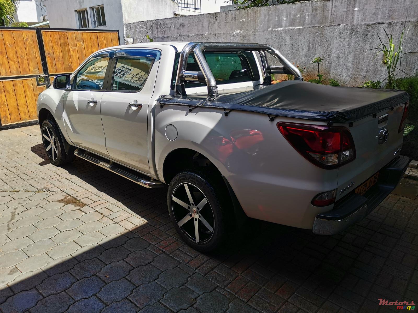 2016' Mazda BT50 photo #5