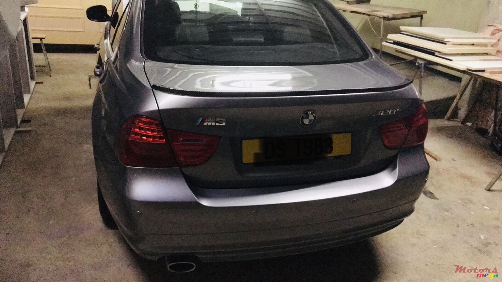 2010' BMW 320 photo #4