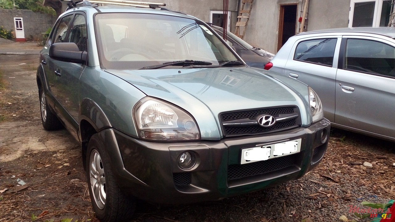 2008' Hyundai Tucson photo #1