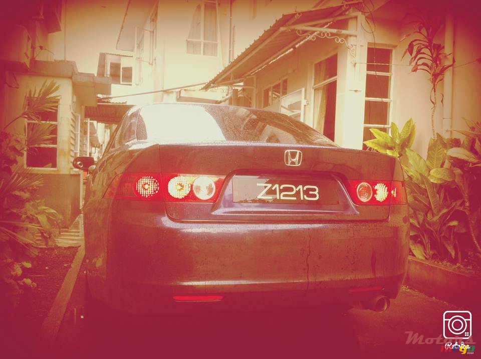 2004' Honda Accord photo #4