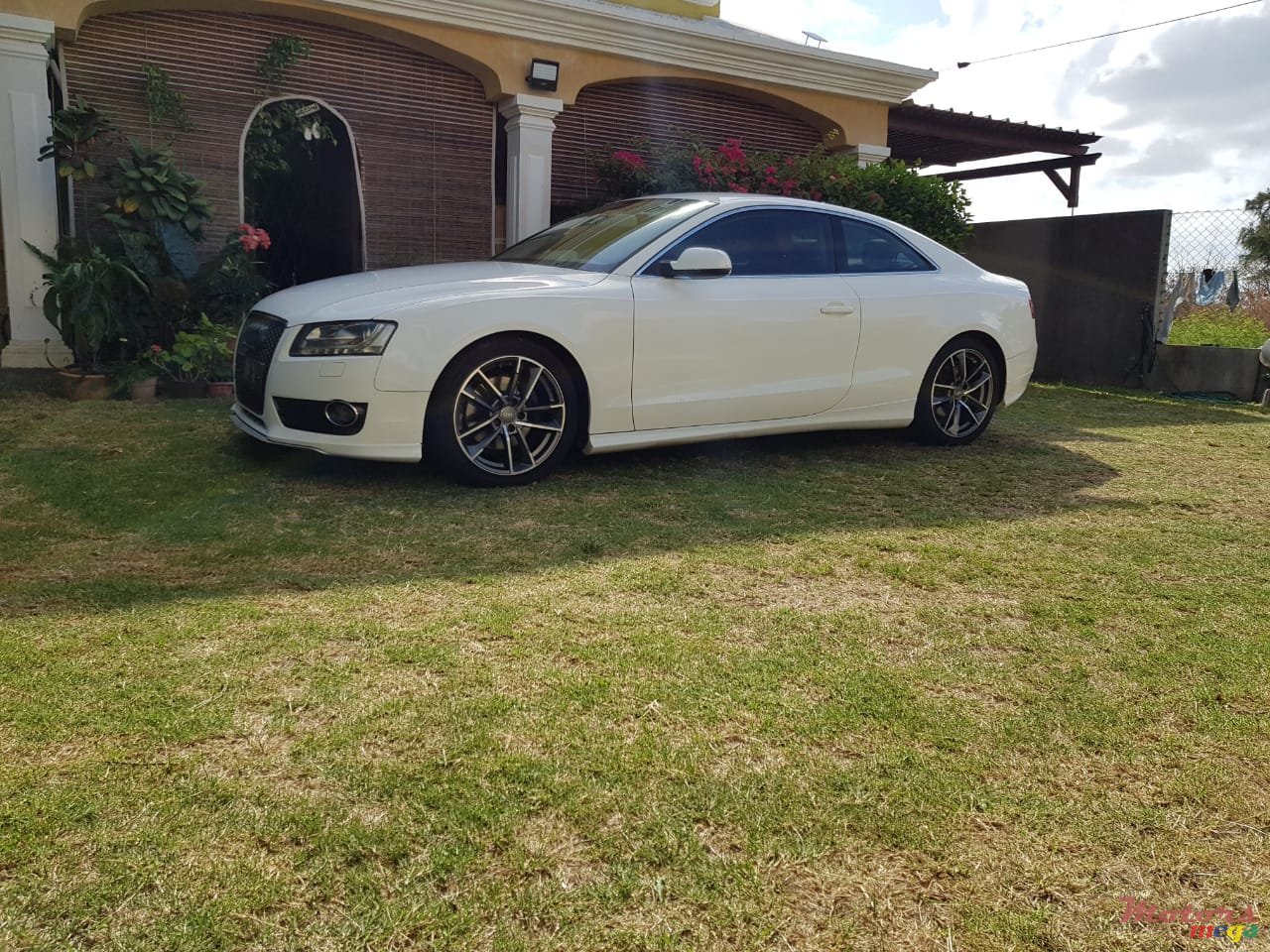 2012' Audi A5 250bhp photo #1