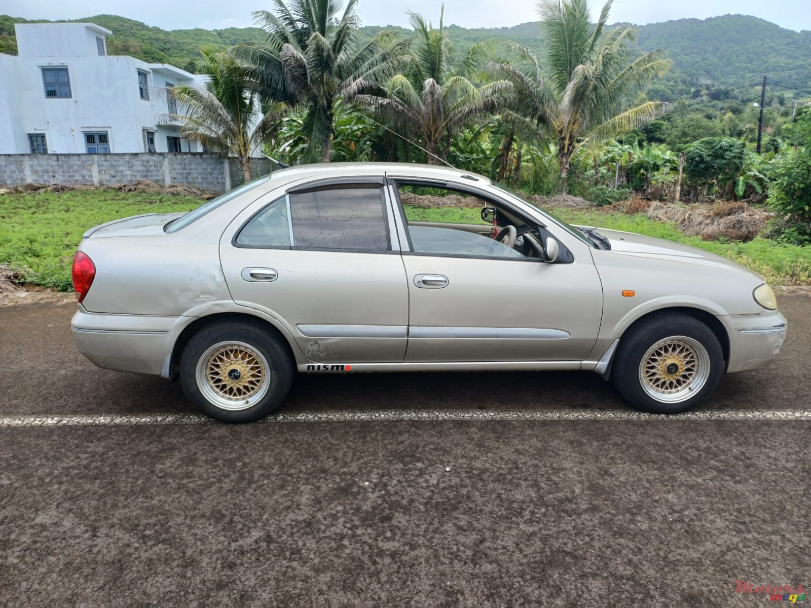 2006' Nissan photo #3