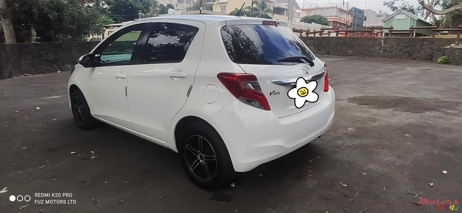 2015&#x27; Toyota Vitz 1000cc photo #4