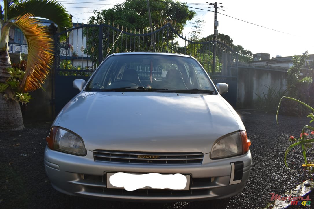 1997' Toyota Starlet photo #6
